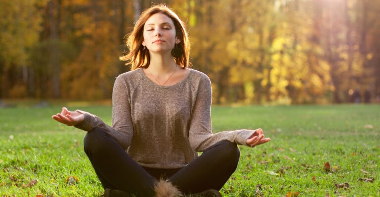 Les avantages de la méditation pour la beauté intérieure