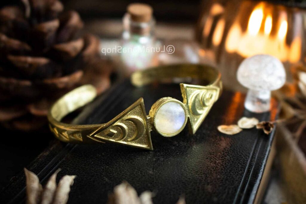 Labradorite blanche : pierre mystique ou simple tendance de bijouterie ?