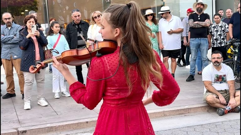 Karolina Protsenko émerveille le public avec sa reprise de Voilà à seulement 15 ans